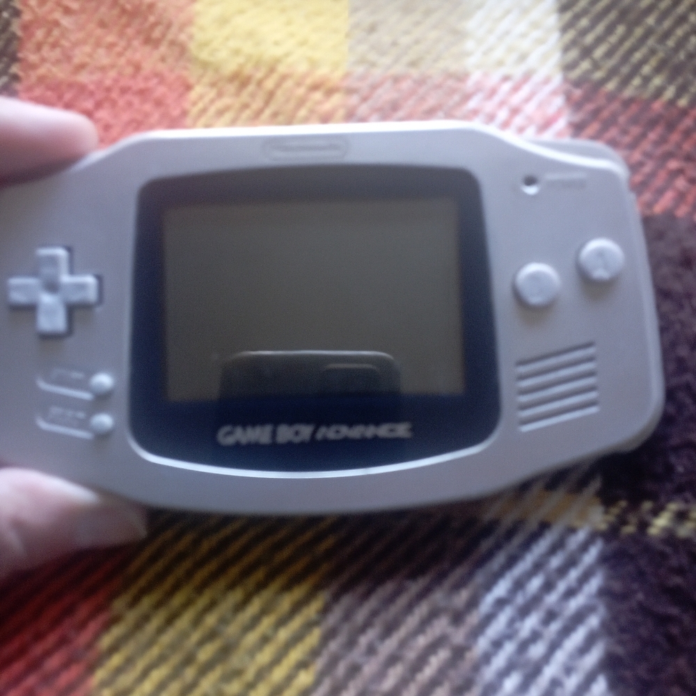 Gameboy advance silver color